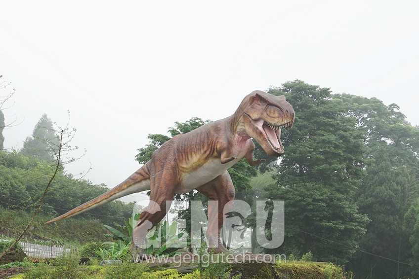 Dinosaurs Run into Qijiang National Geological Park